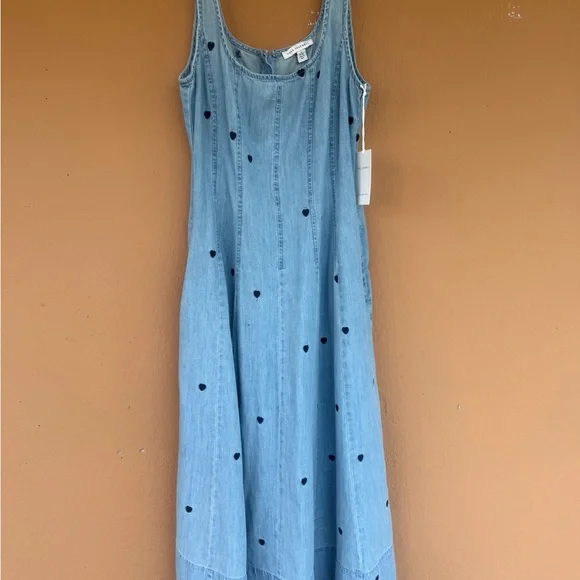 Blue Denim Sleeveless Dress - Picture 2 of 5